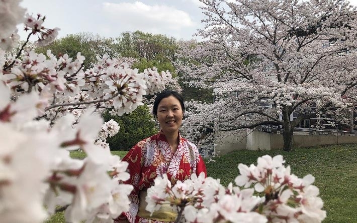 Tuo in yukata, immersed in cherry blossoms on Suzukakedai Campus